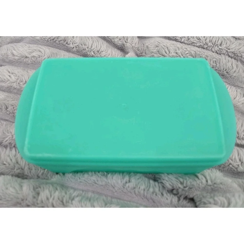 Tupperware Teal Plastic Rectangle Covered Butter Dish with Lid Included